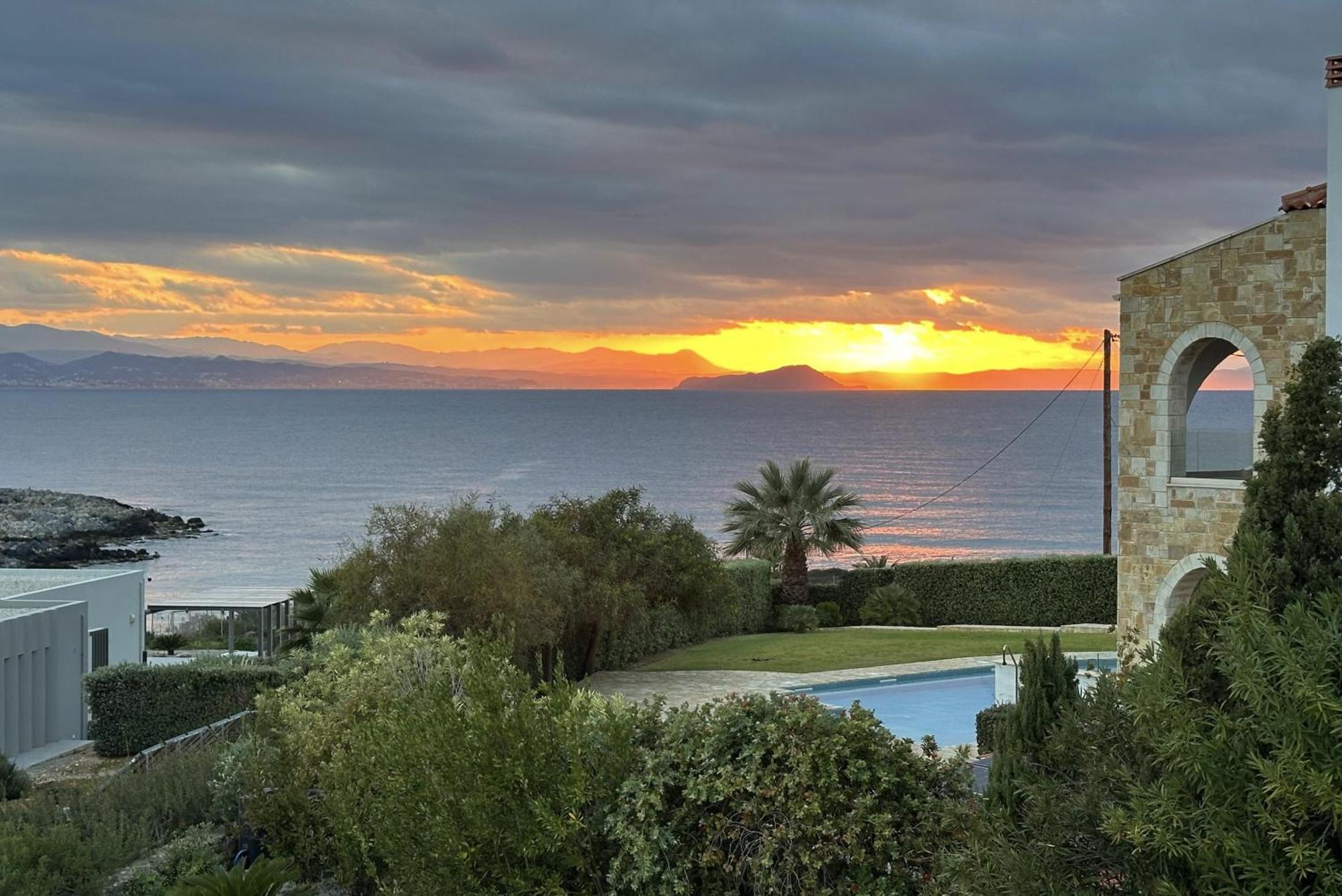 Lake And Sea Villa Tersanas Exterior foto